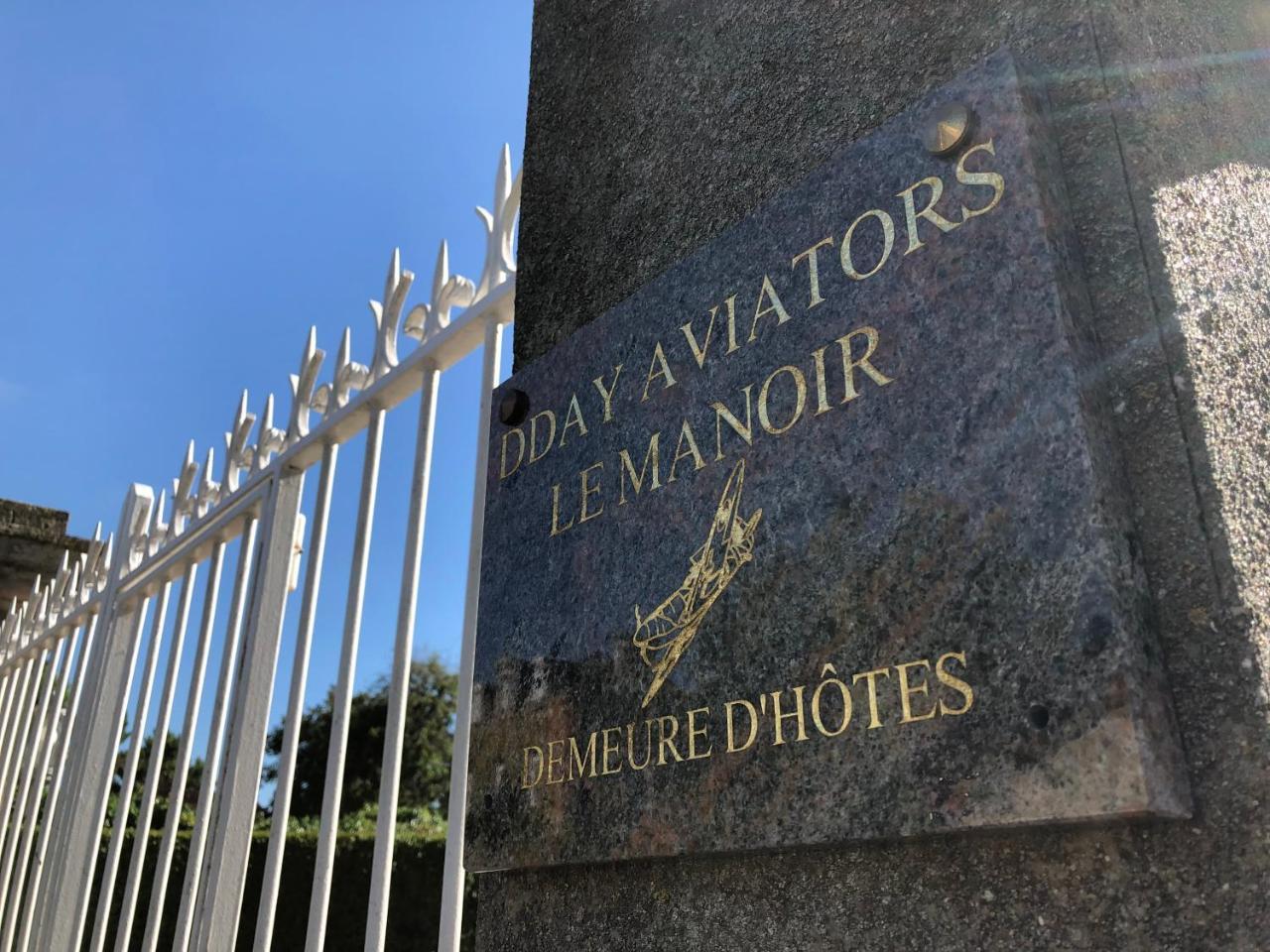 Dday Aviators Le Manoir Hotel Arromanches-les-Bains Exterior foto