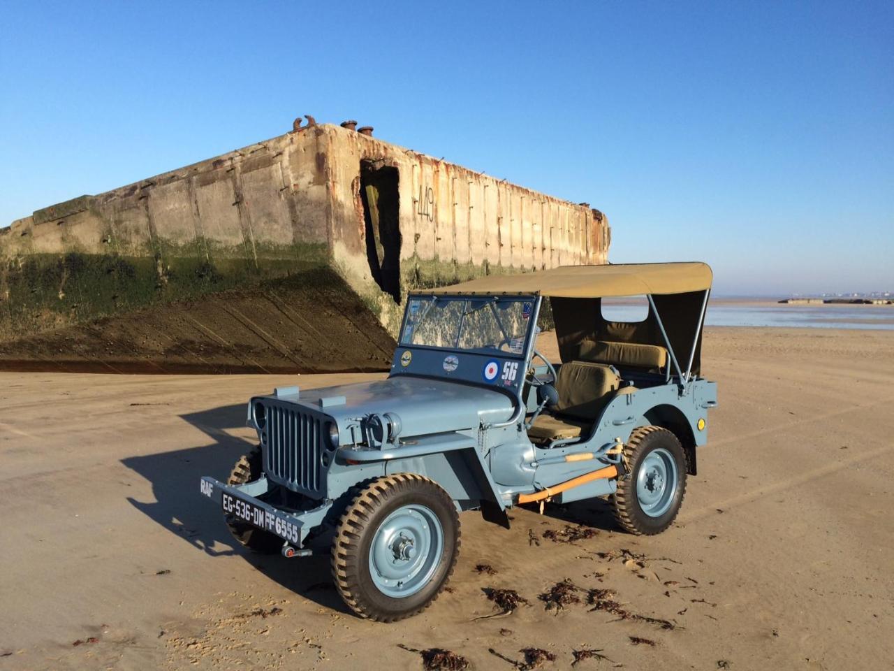 Dday Aviators Le Manoir Hotel Arromanches-les-Bains Exterior foto